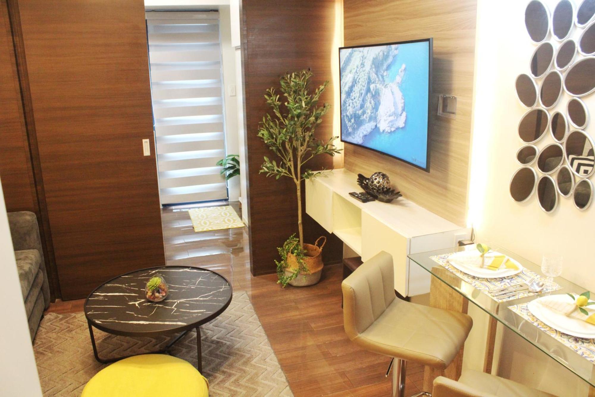 Stylish&Comfort Unit With Balcony In Air Makati Makati City Bagian luar foto