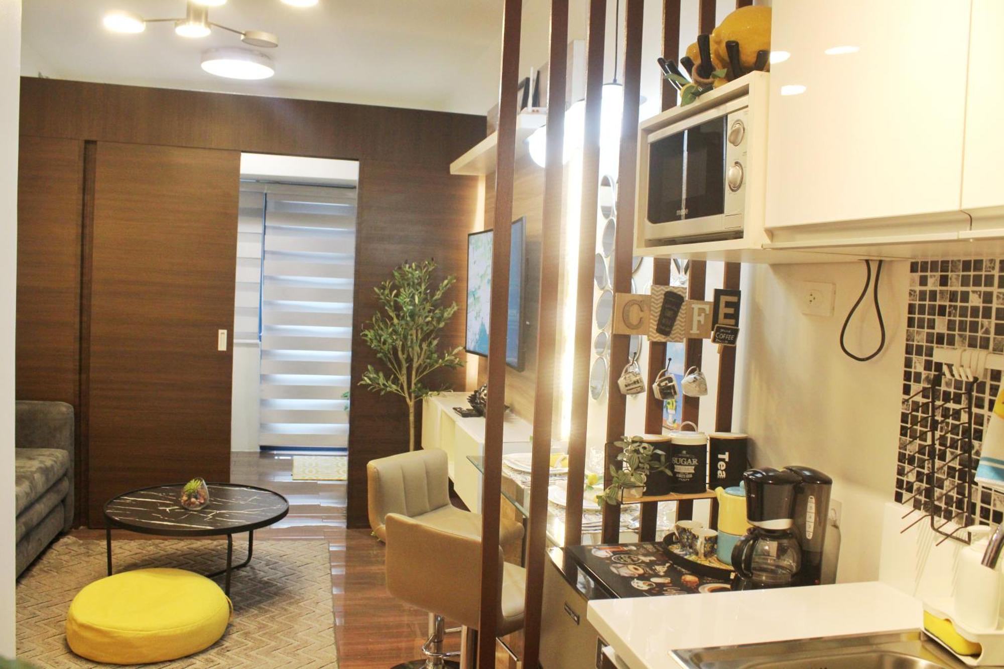 Stylish&Comfort Unit With Balcony In Air Makati Makati City Bagian luar foto