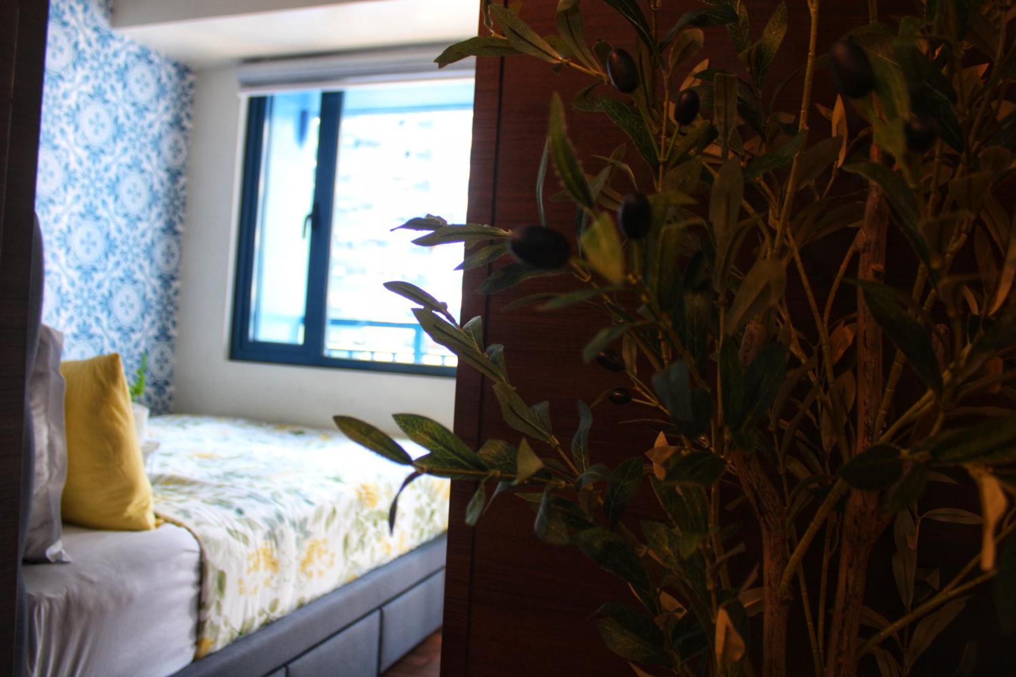 Stylish&Comfort Unit With Balcony In Air Makati Makati City Bagian luar foto